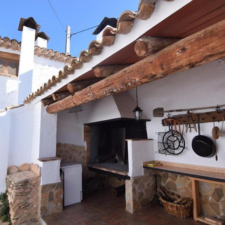 Casica De Los Pastores Ayora Exterior photo